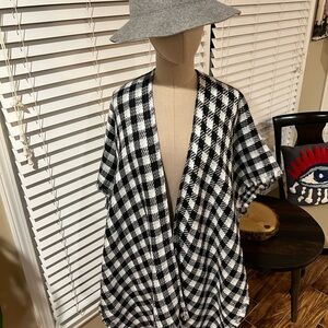 Buffalo style check poncho/kimono